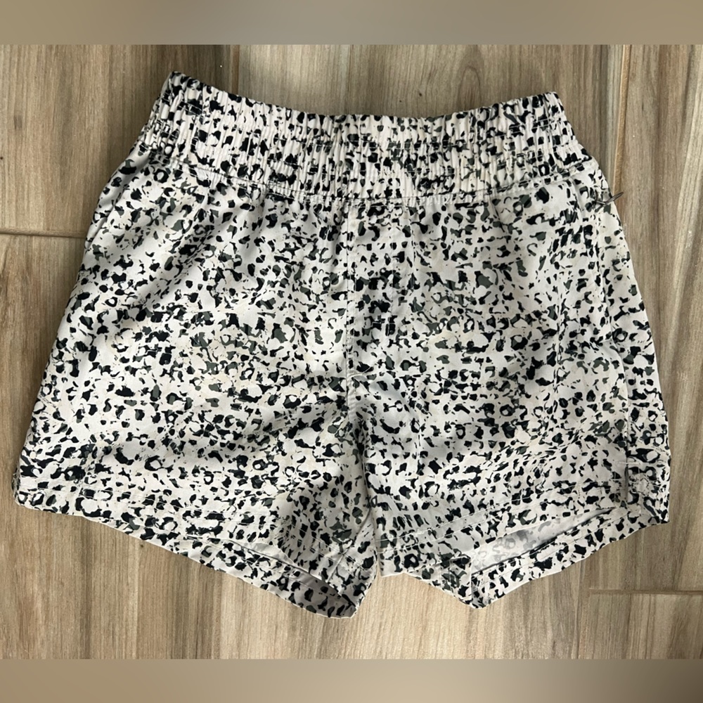 Old Navy kids gym shorts